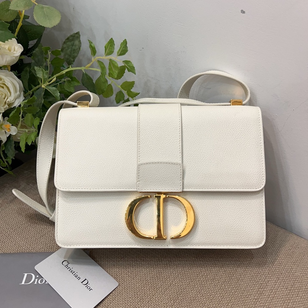 Dior White 30 Montaigne Bag
white Box Calfskin